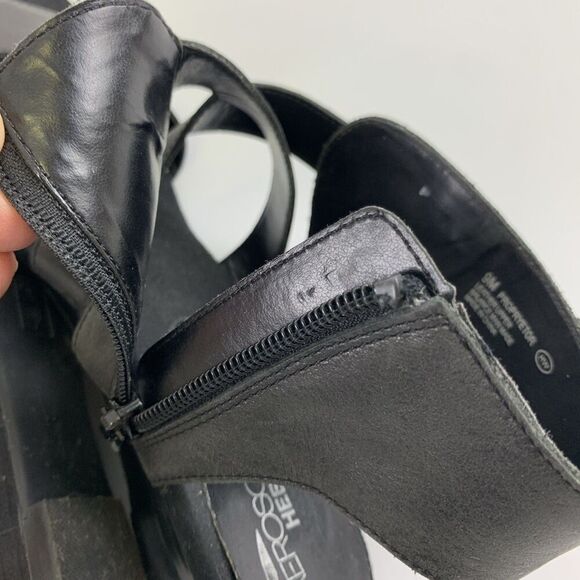 Aerosoles Propryetor Heel Rest Wedge Sandals Black Leather Buckle Zip Womens 9 - Picture 10 of 14